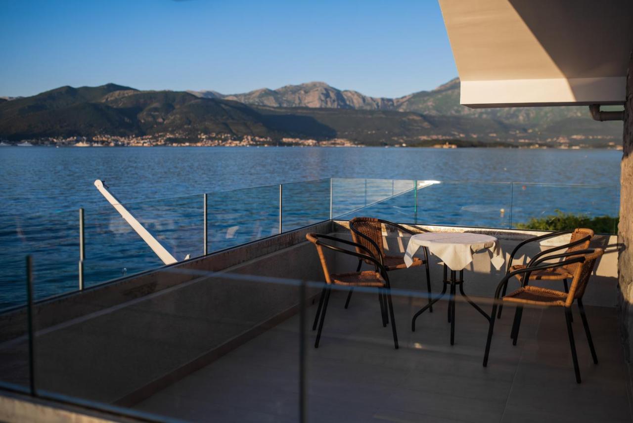 Apartments Ponta Krasici Tivat Exterior photo