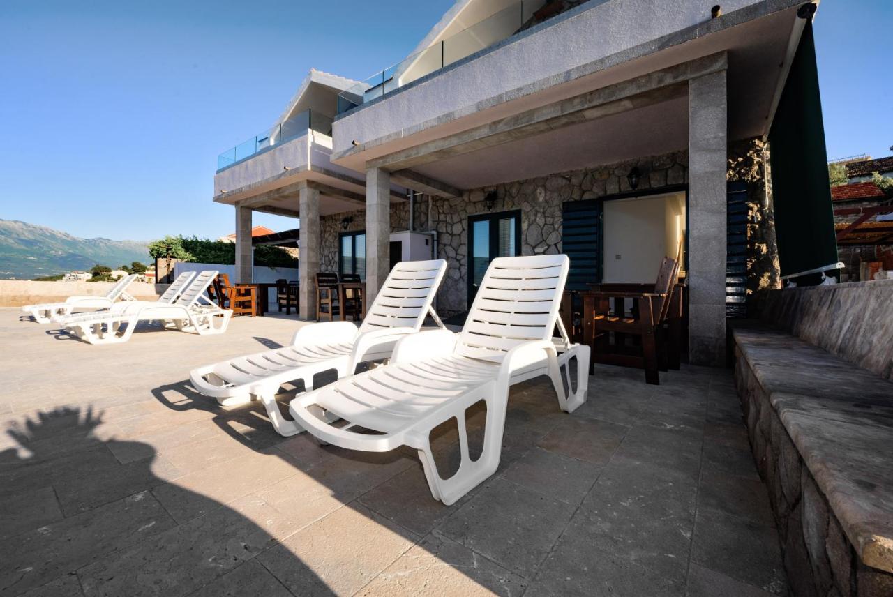Apartments Ponta Krasici Tivat Exterior photo
