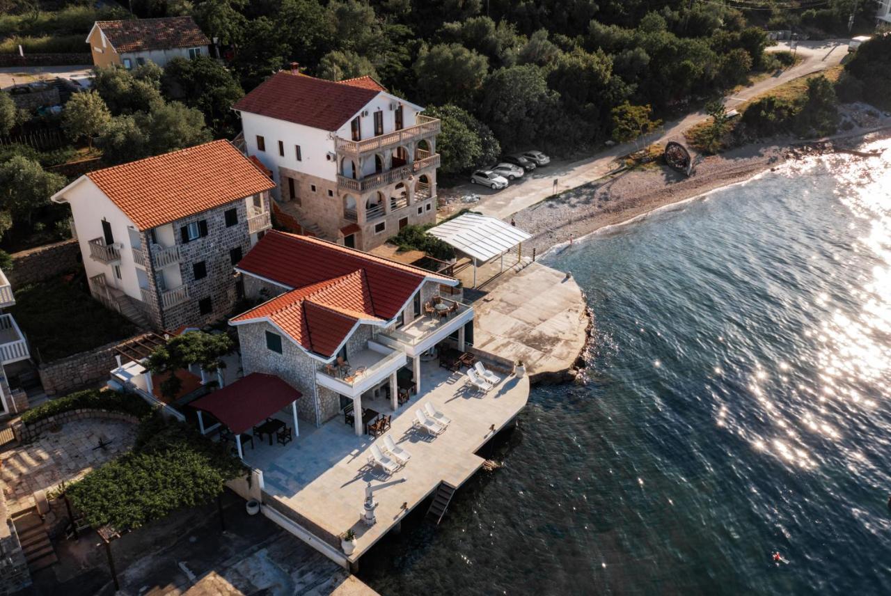 Apartments Ponta Krasici Tivat Exterior photo