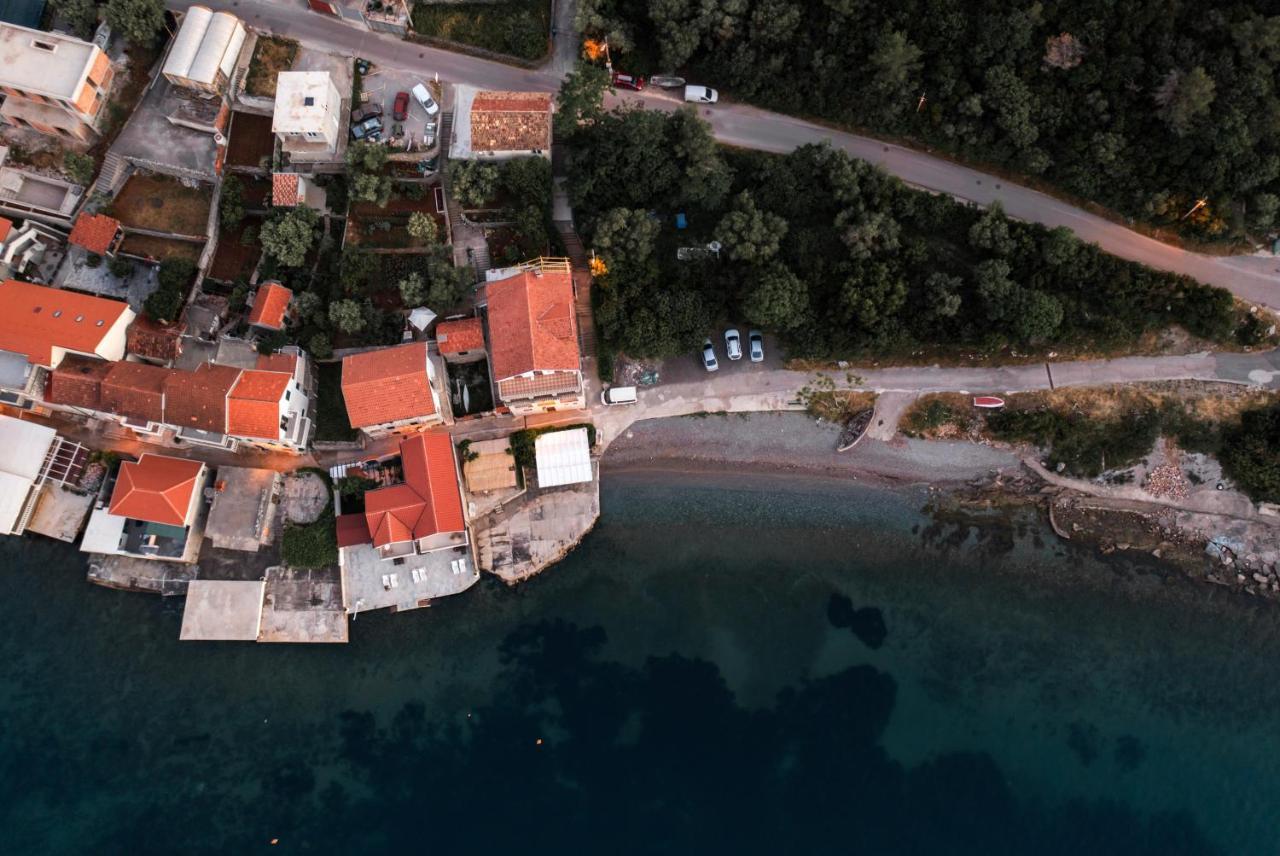 Apartments Ponta Krasici Tivat Exterior photo